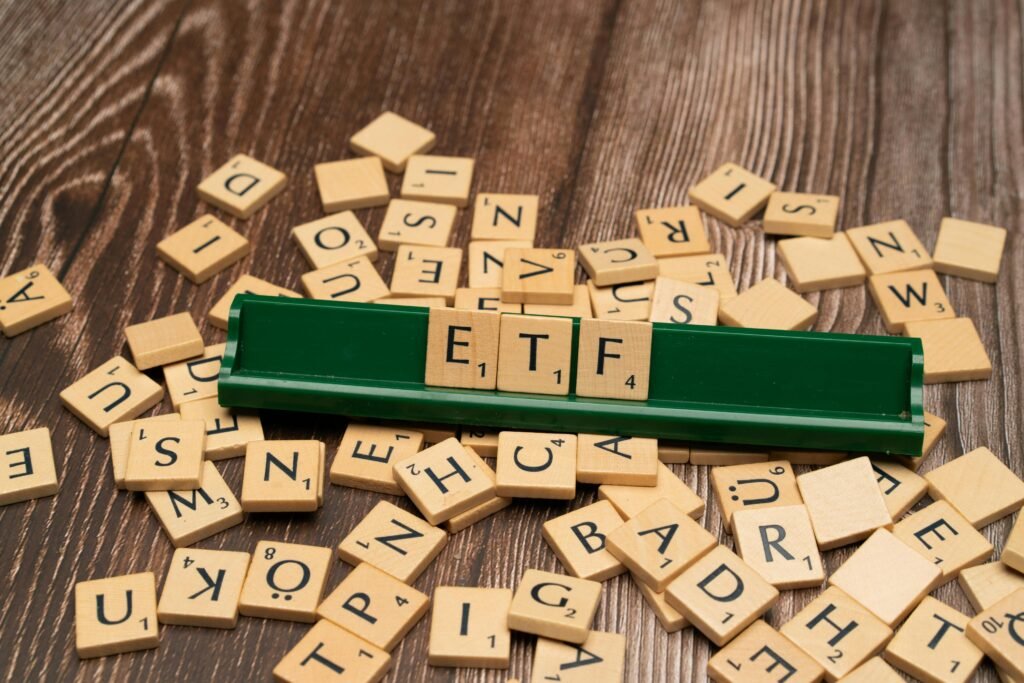 mutual funds vs. etfs